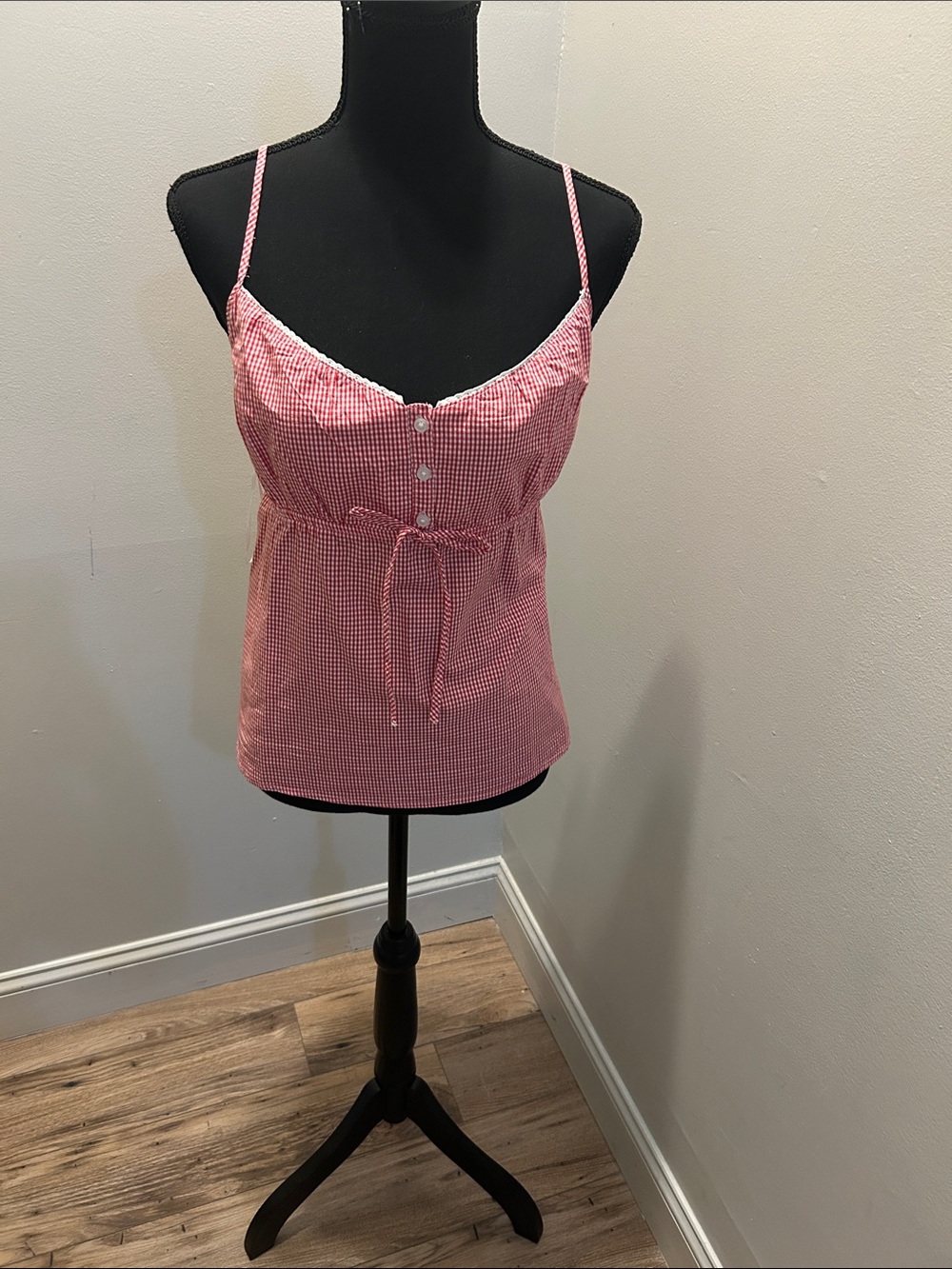 Aeropostale Red Gingham Spaghetti-Strap too with Tie Front